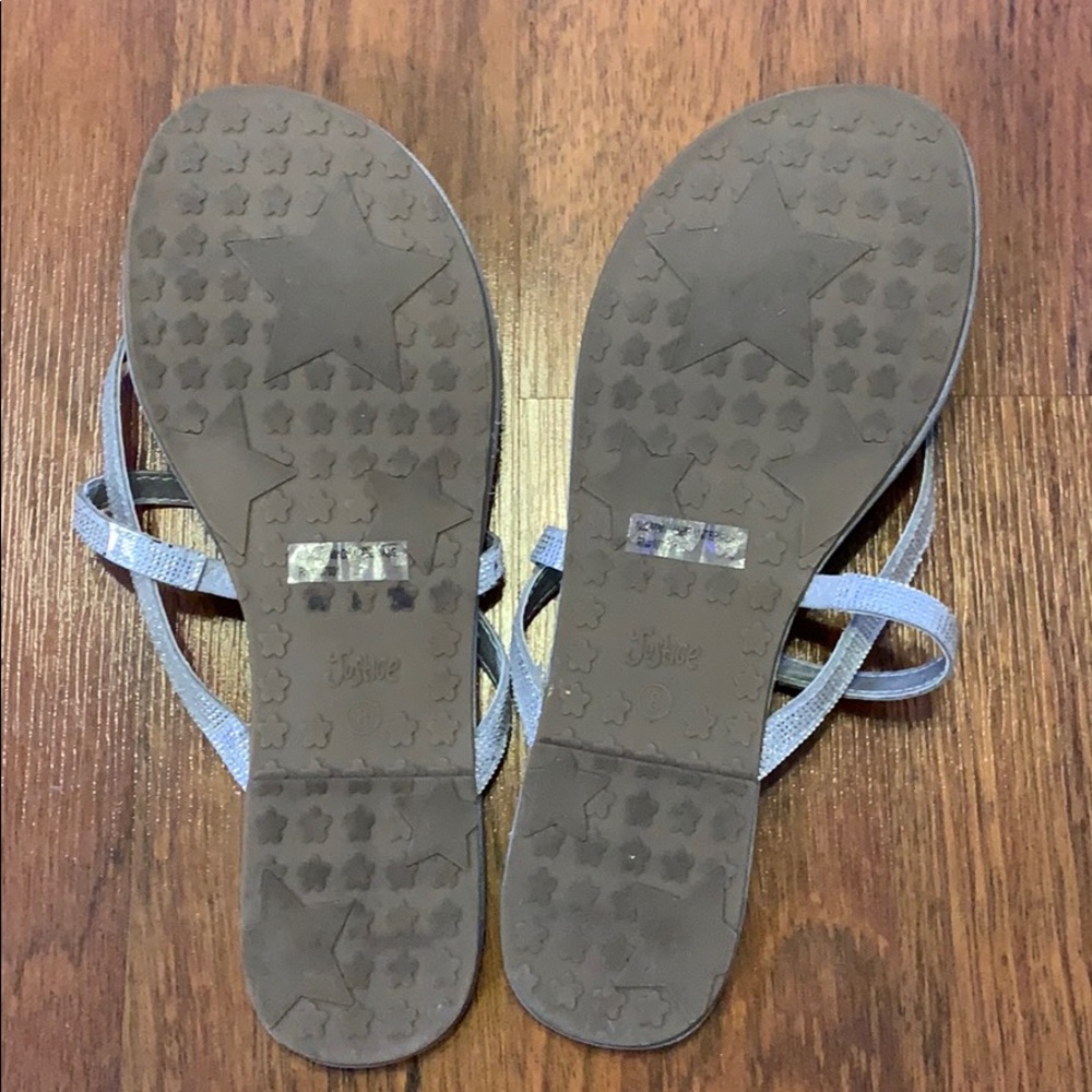 Sandals - Picture 3 of 4